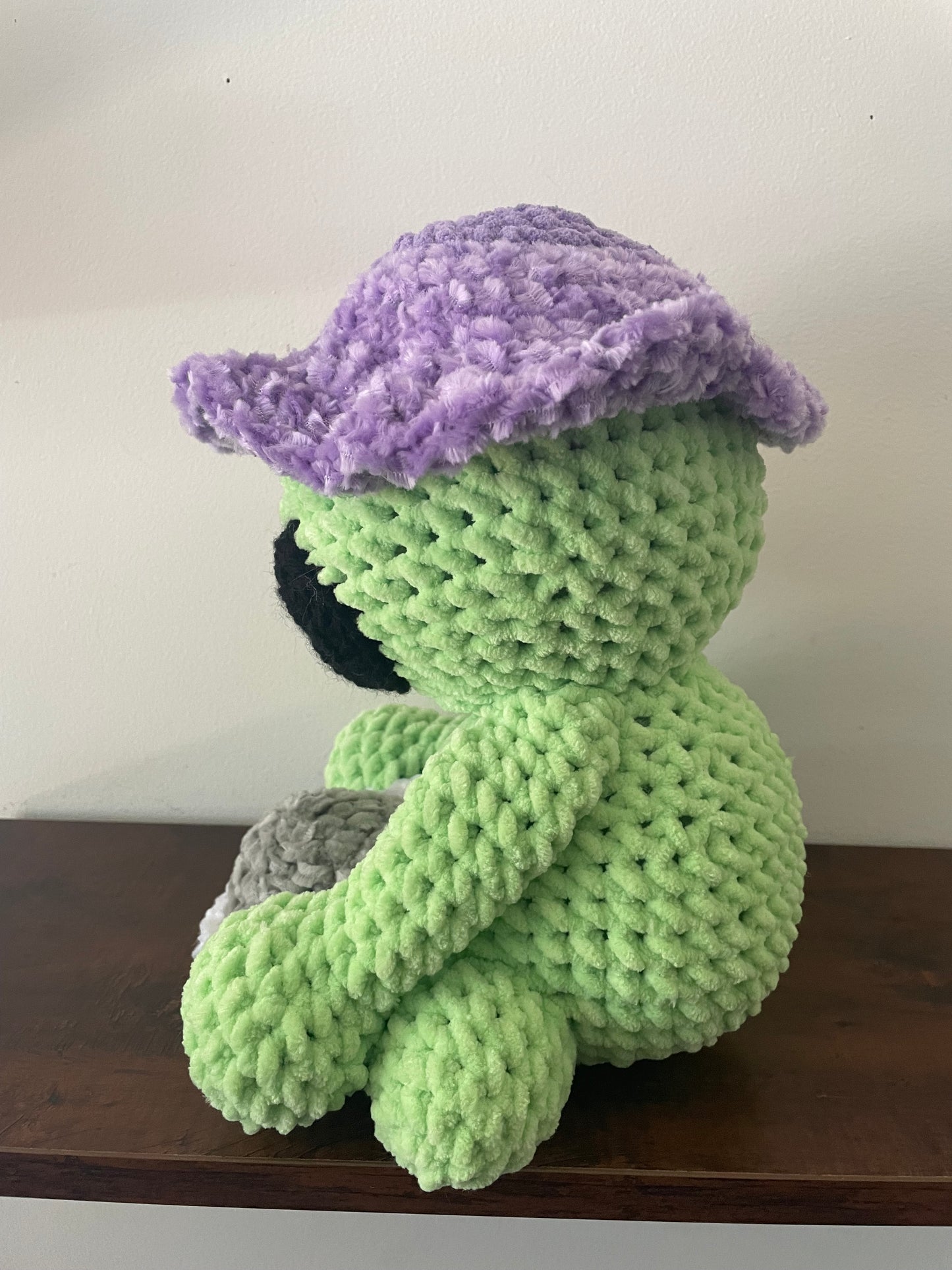 Crochet Alien Plush with Glow in the Dark UFO & Hat