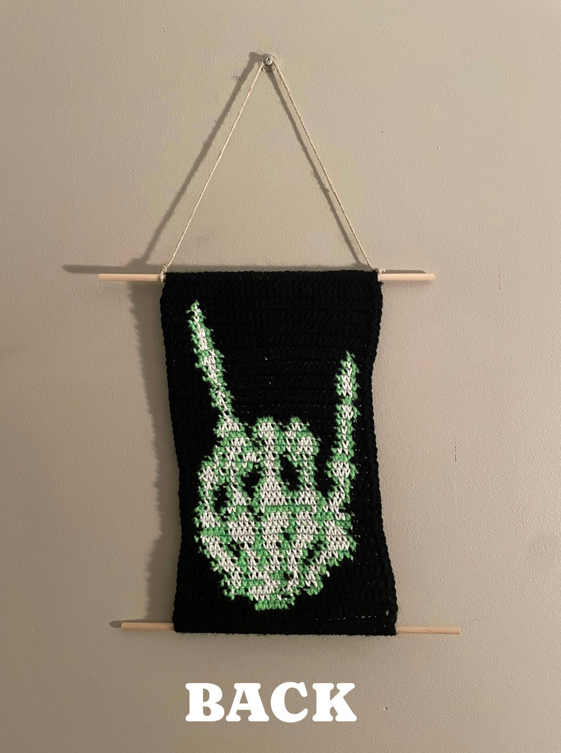Crochet Glow in the Dark Skeleton Rock Hand Hanging Tapestry