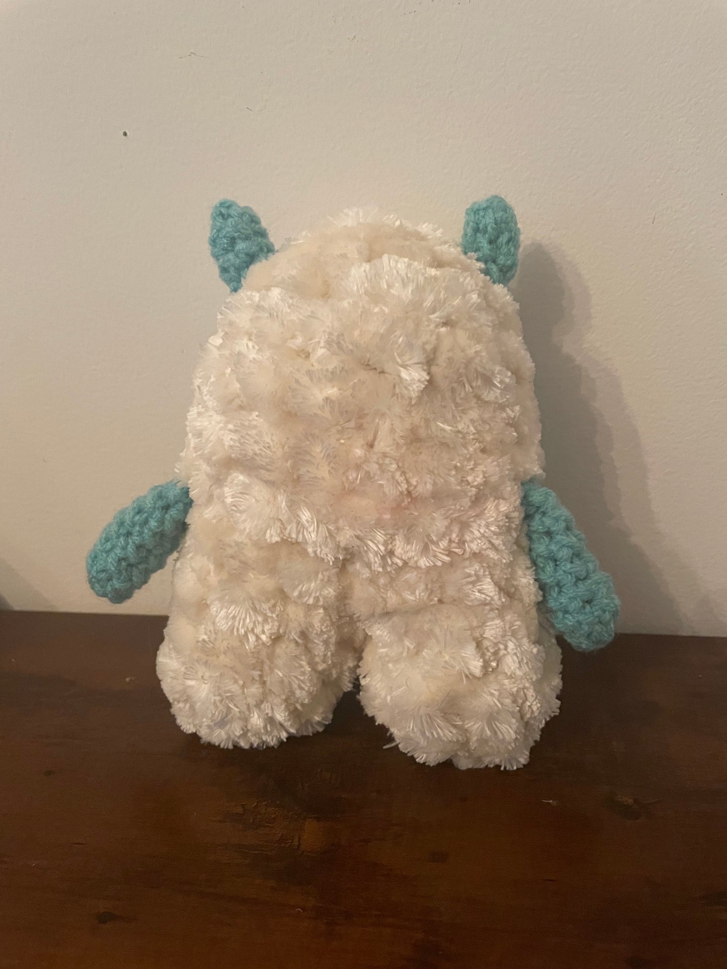 Crochet Fuzzy Yeti
