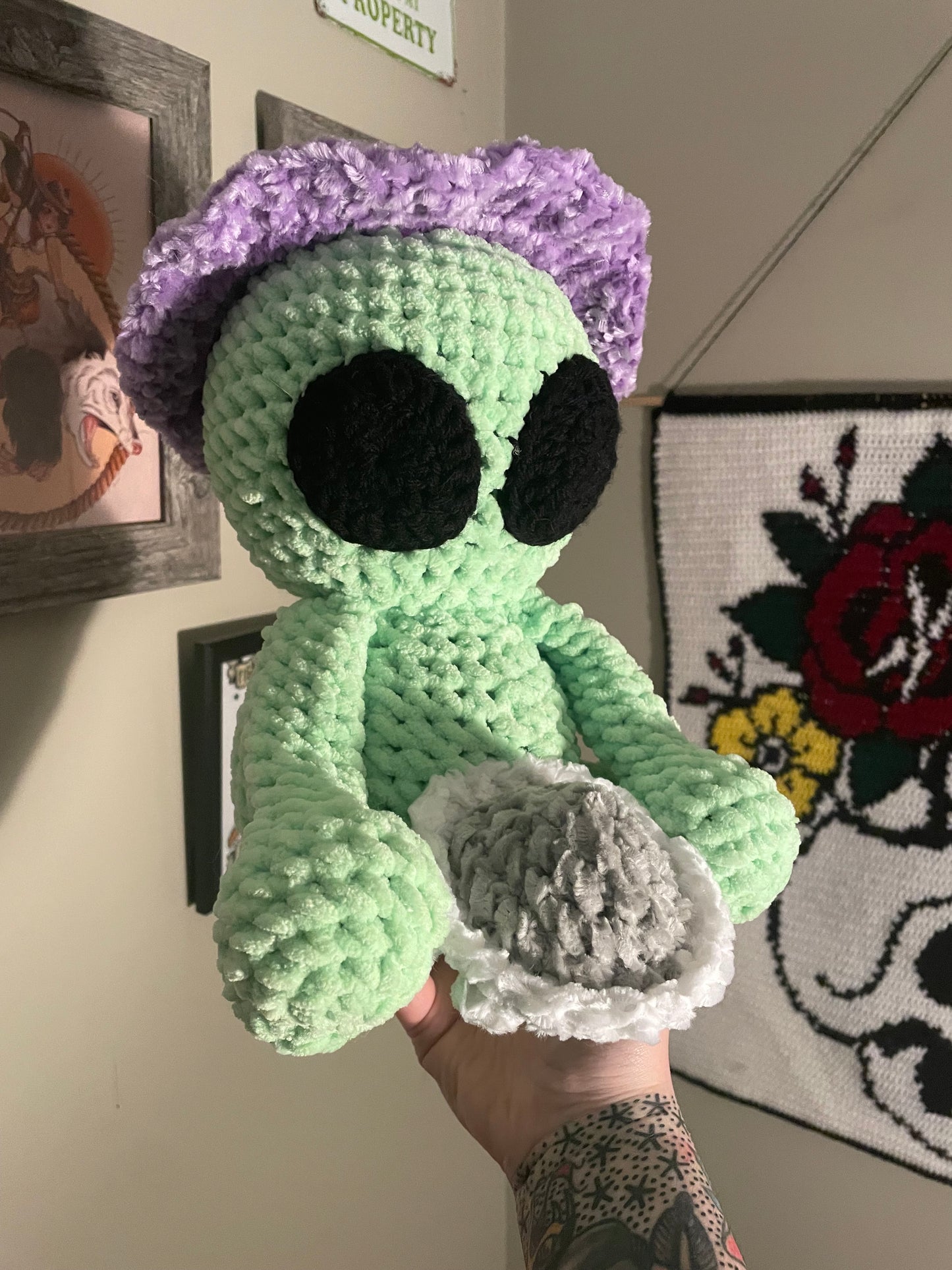 Crochet Alien Plush with Glow in the Dark UFO & Hat