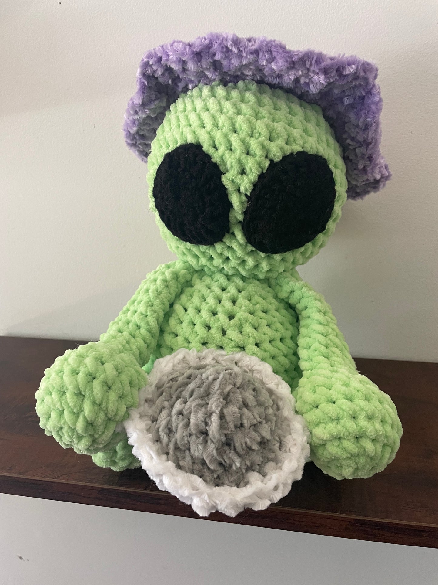 Crochet Alien Plush with Glow in the Dark UFO & Hat