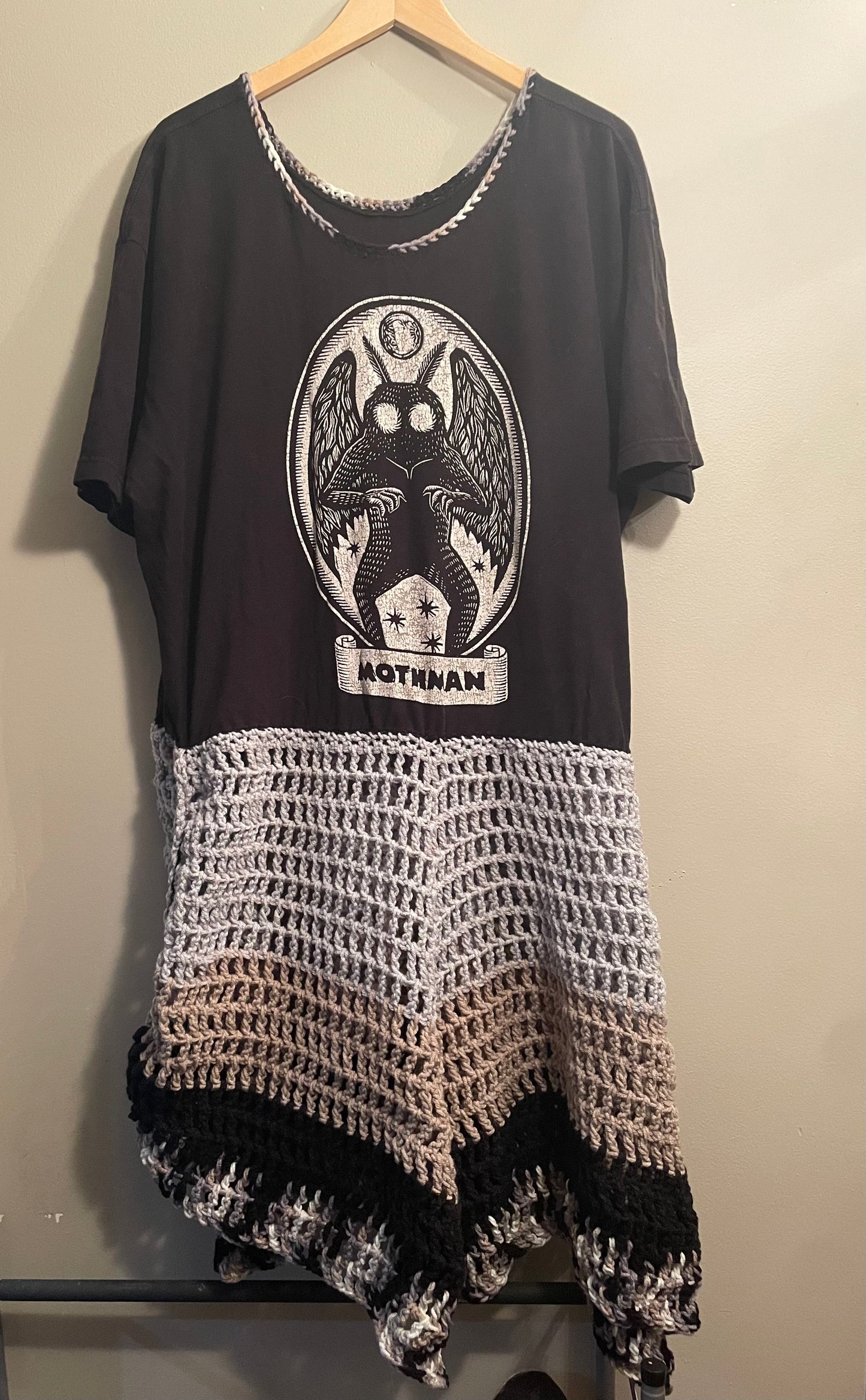 Cryptid Thrifted Upcycled Mothman Tshirt Dress Size 2XL