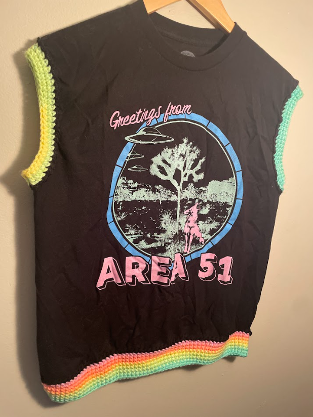 Cryptid Thrifted Upcycled Area 51 Crop Tank Size Medium